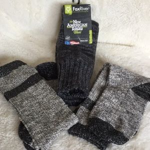 3 prs of women’s socks